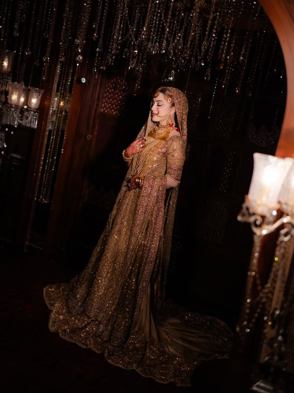 Hina Niazi Barat Pictures & Video