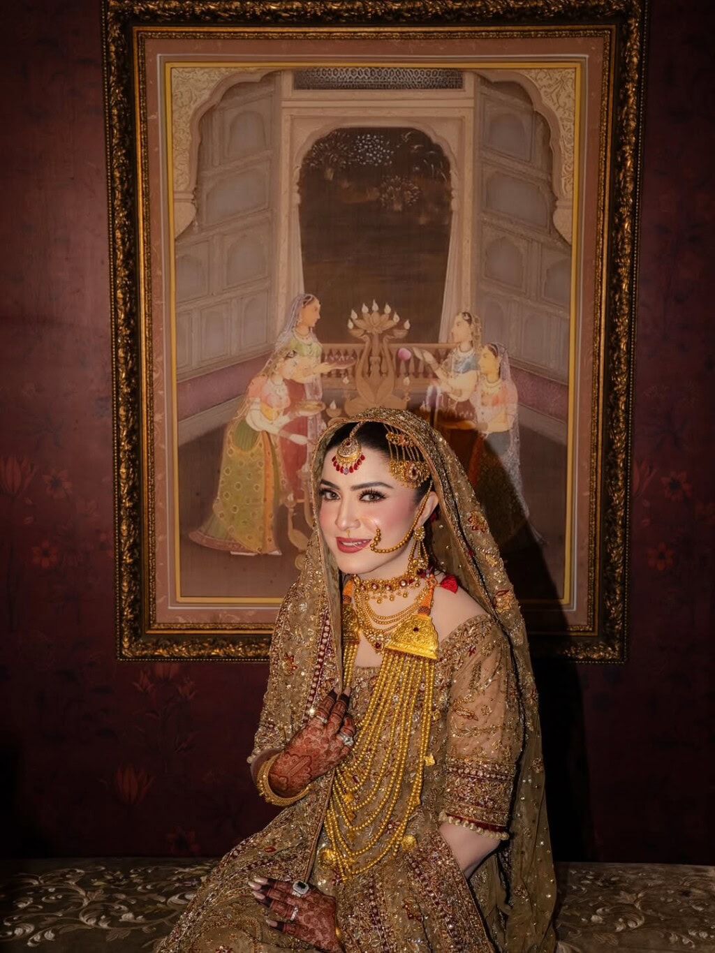 Hina Niazi Barat Pictures & Video