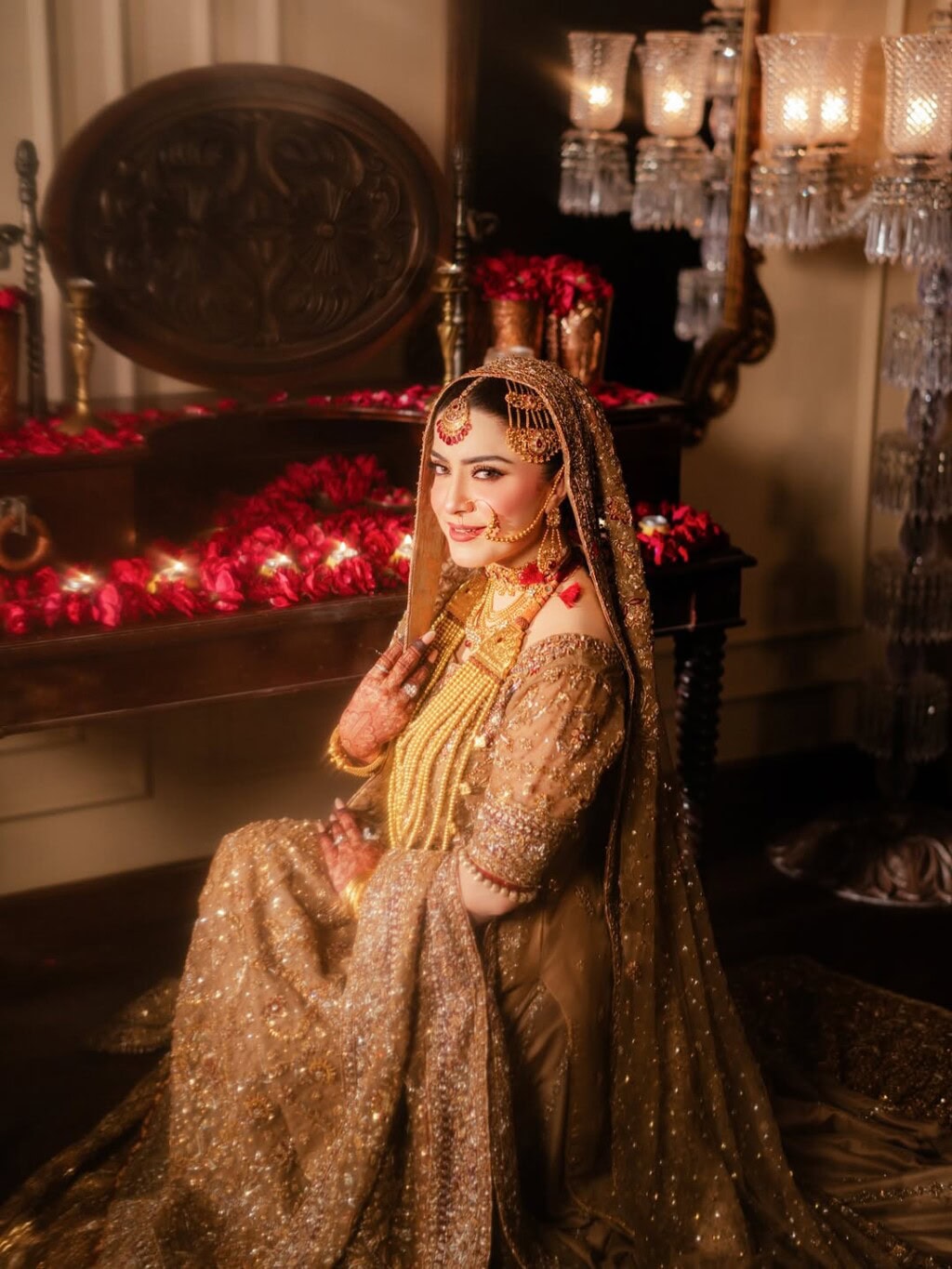 Hina Niazi Barat Pictures & Video