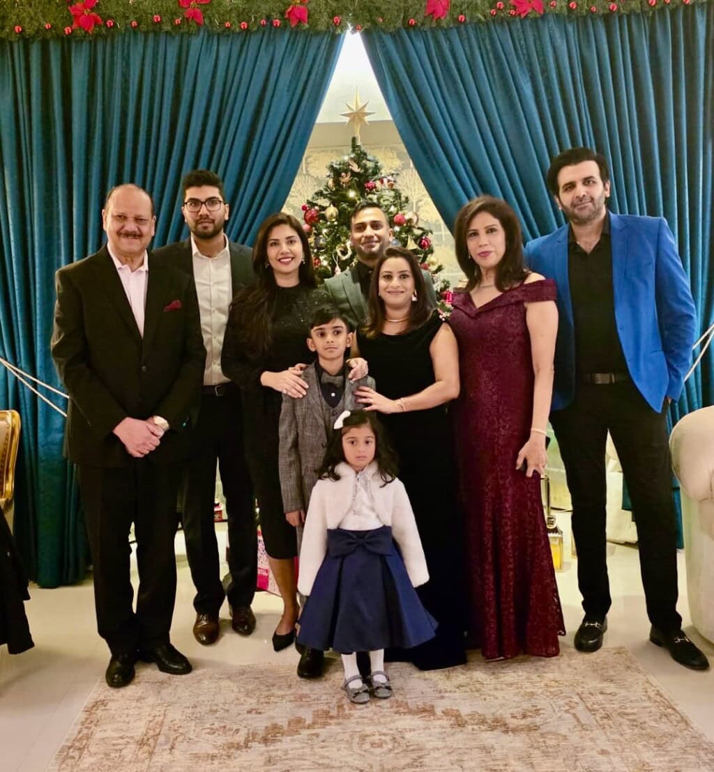 Pakistani Celebrities Celebrate Christmas 2025