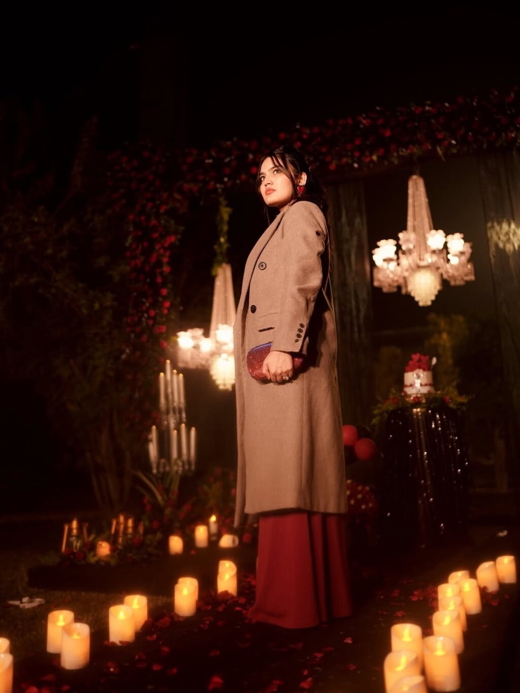 Iqra Kanwal and Areeb Pervaiz’s Beautiful Anniversary Photoshoot