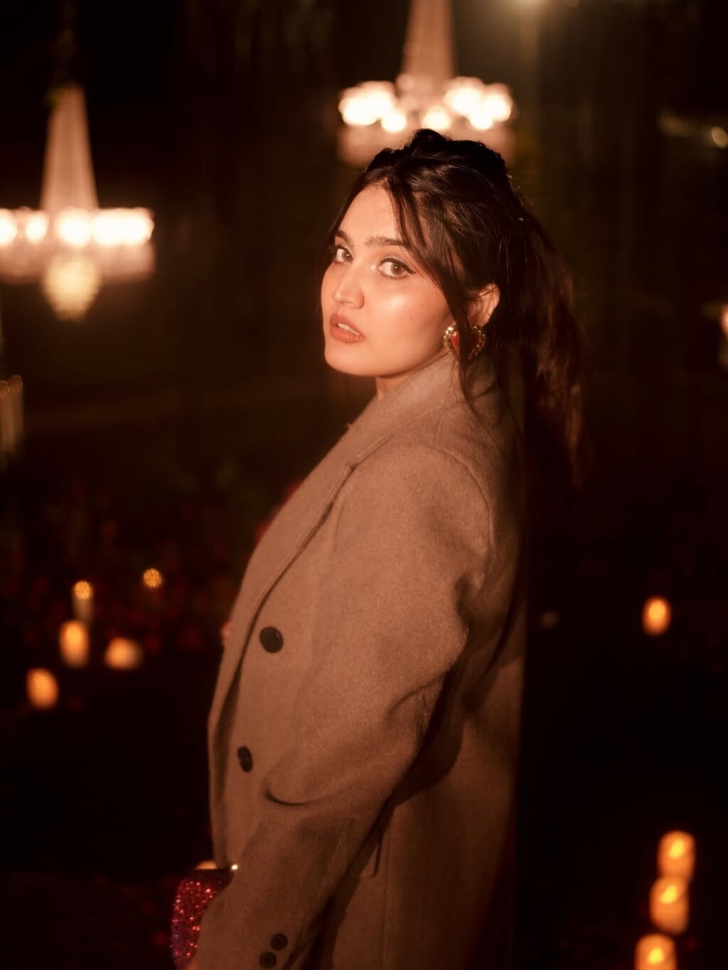 Iqra Kanwal and Areeb Pervaiz’s Beautiful Anniversary Photoshoot