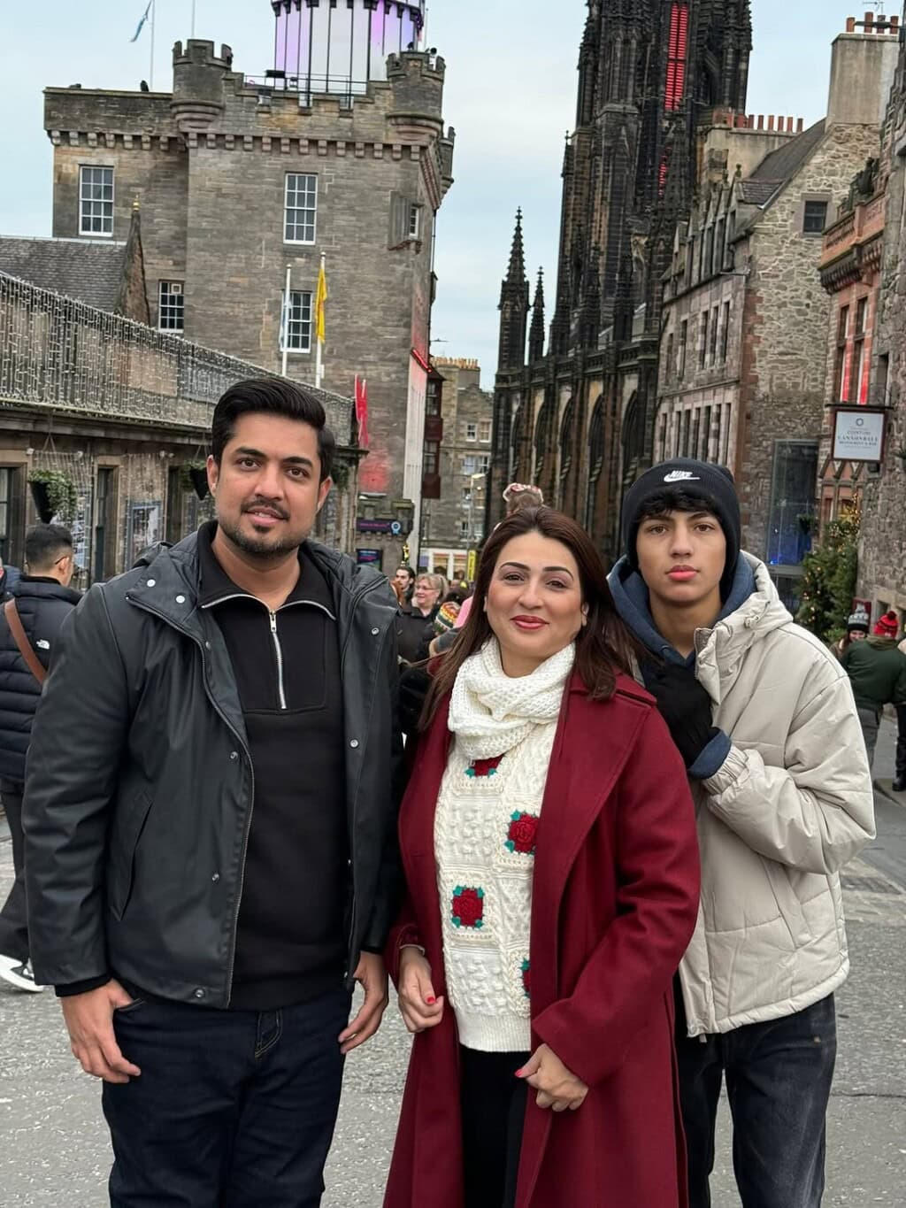 Iqrar ul Hassan Family Pictures from the UK