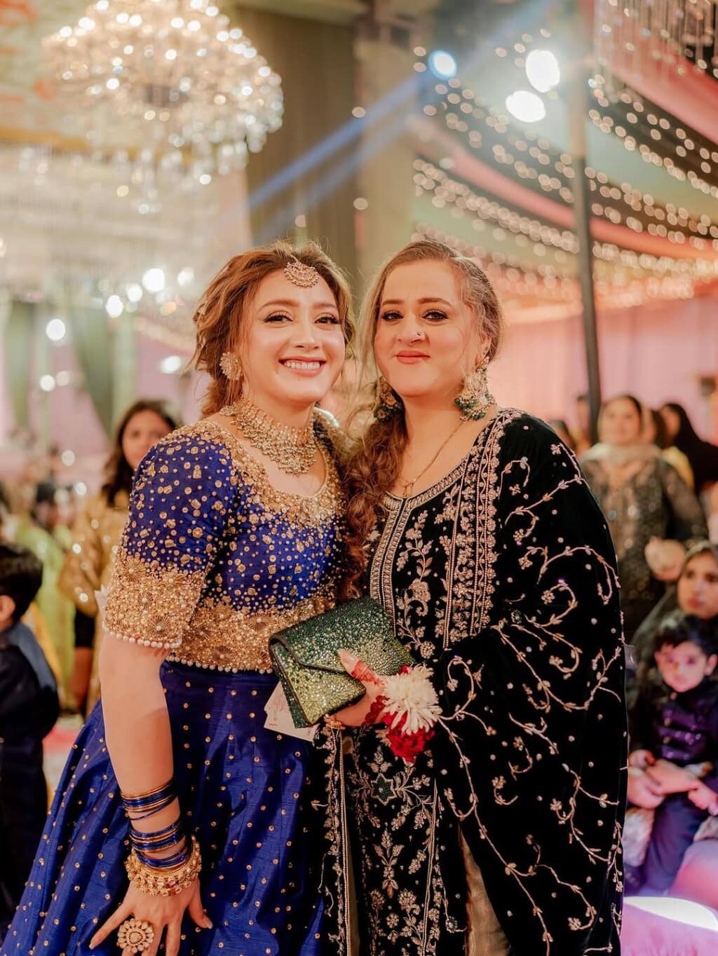 Momina Iqbal Pictures from Cousin’s Mehndi Event
