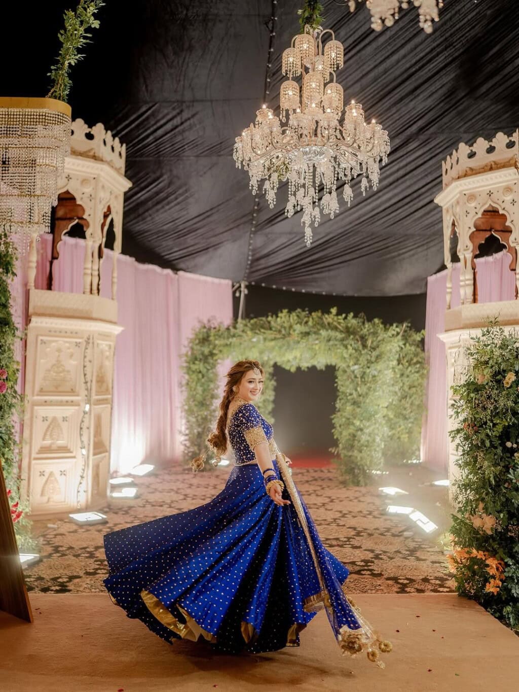 Momina Iqbal Pictures from Cousin’s Mehndi Event