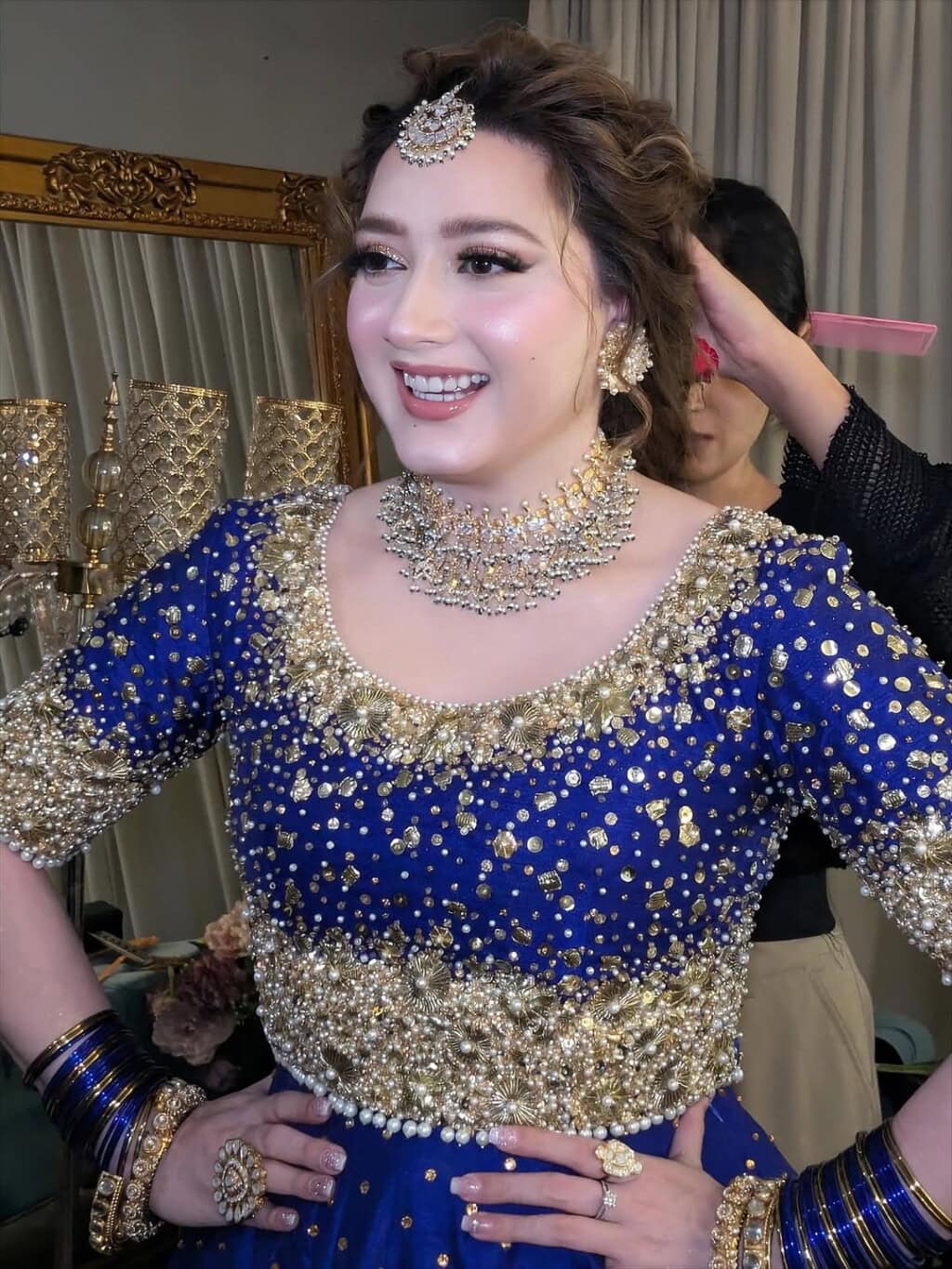 Momina Iqbal Pictures from Cousin’s Mehndi Event