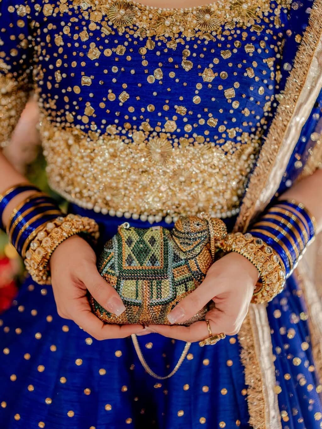 Momina Iqbal Pictures from Cousin’s Mehndi Event