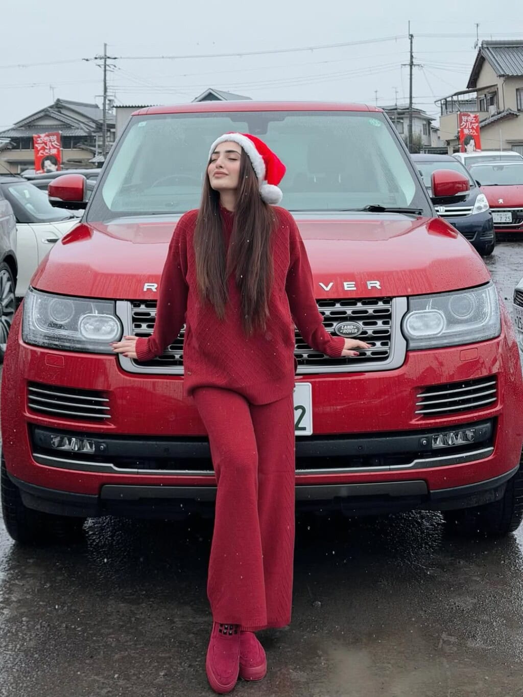 Pakistani Celebrities Celebrate Christmas 2025