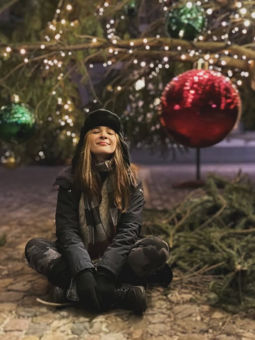 Pakistani Celebrities Celebrate Christmas 2025
