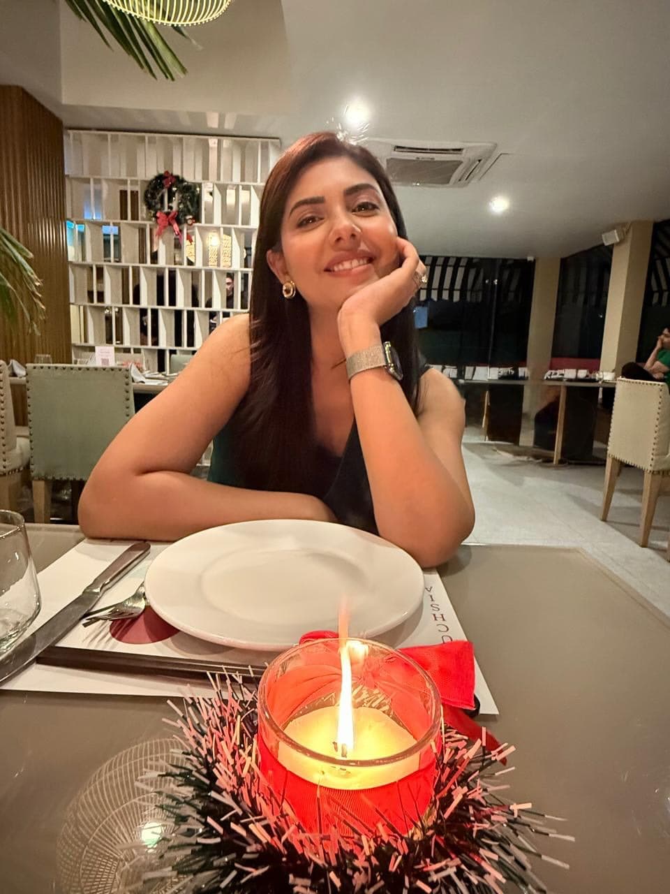 Pakistani Celebrities Celebrate Christmas 2025