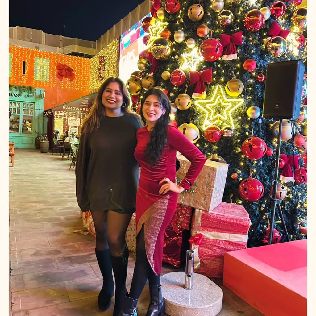 Pakistani Celebrities Celebrate Christmas 2025
