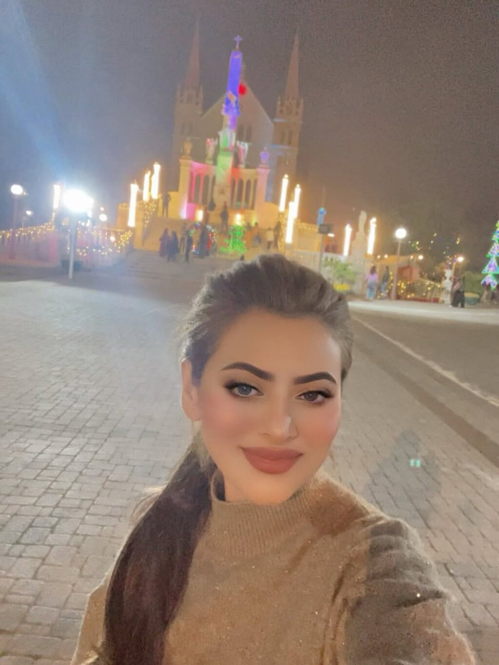 Pakistani Celebrities Celebrate Christmas 2025