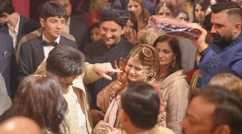 Rahat Fateh Ali Khan Daughter Barat Pictures & Video