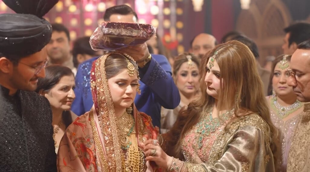 Rahat Fateh Ali Khan Daughter Barat Pictures & Video