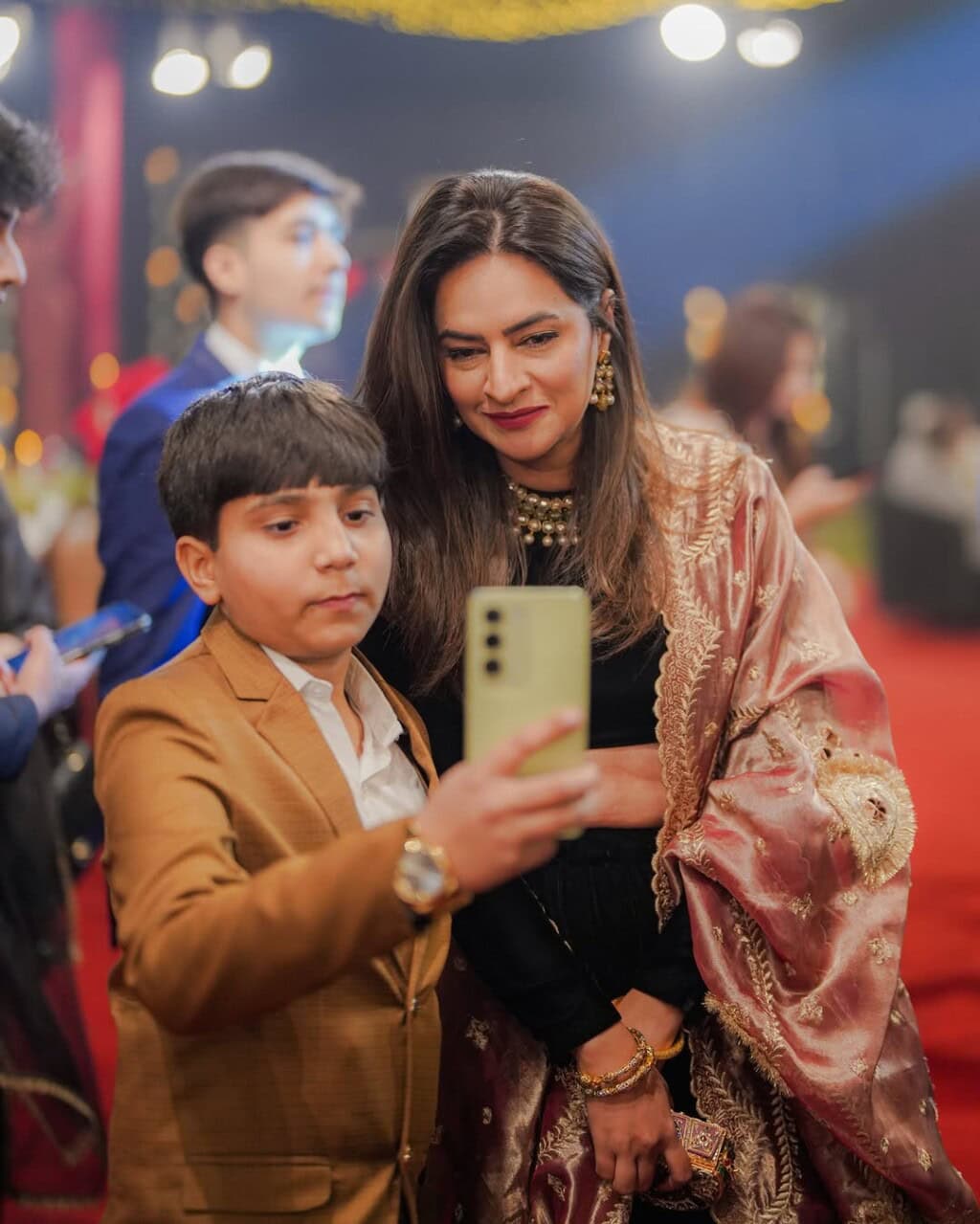 Rahat Fateh Ali Khan Daughter Barat Pictures & Video