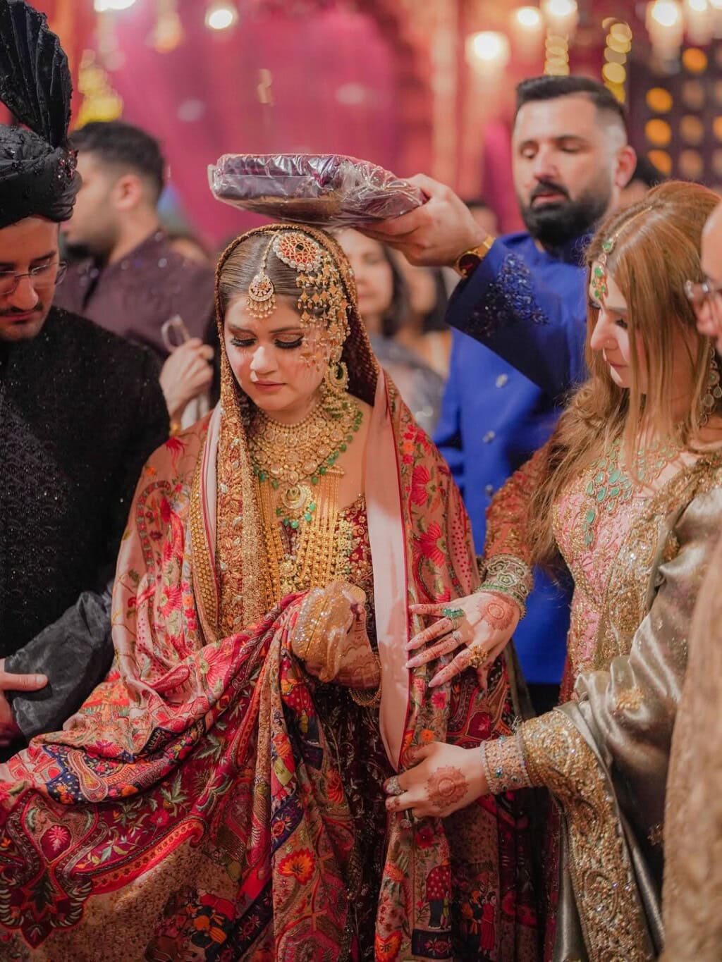 Rahat Fateh Ali Khan Daughter Barat Pictures & Video
