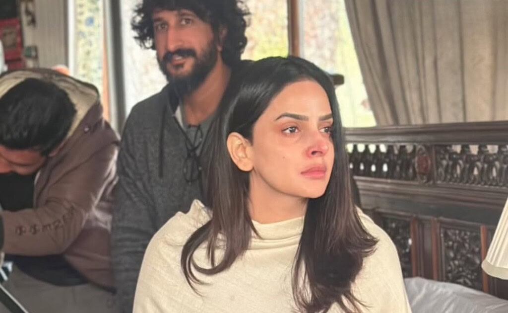 Saba Qamar’s Case No.9 No Make Up Appearance & Statement Raises Questions