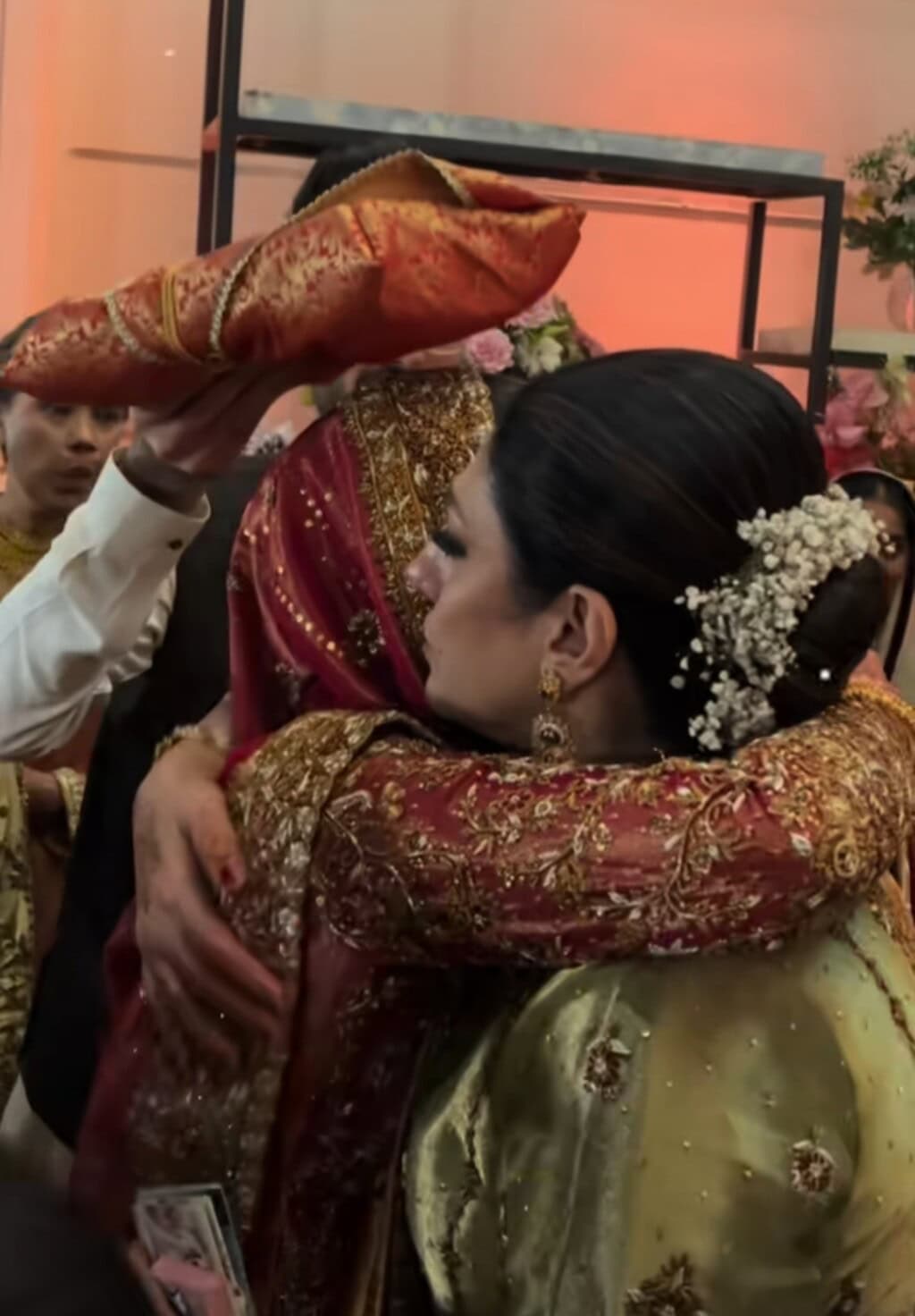 Emotional Glimpses From Salma Zafar Daughter Wedding