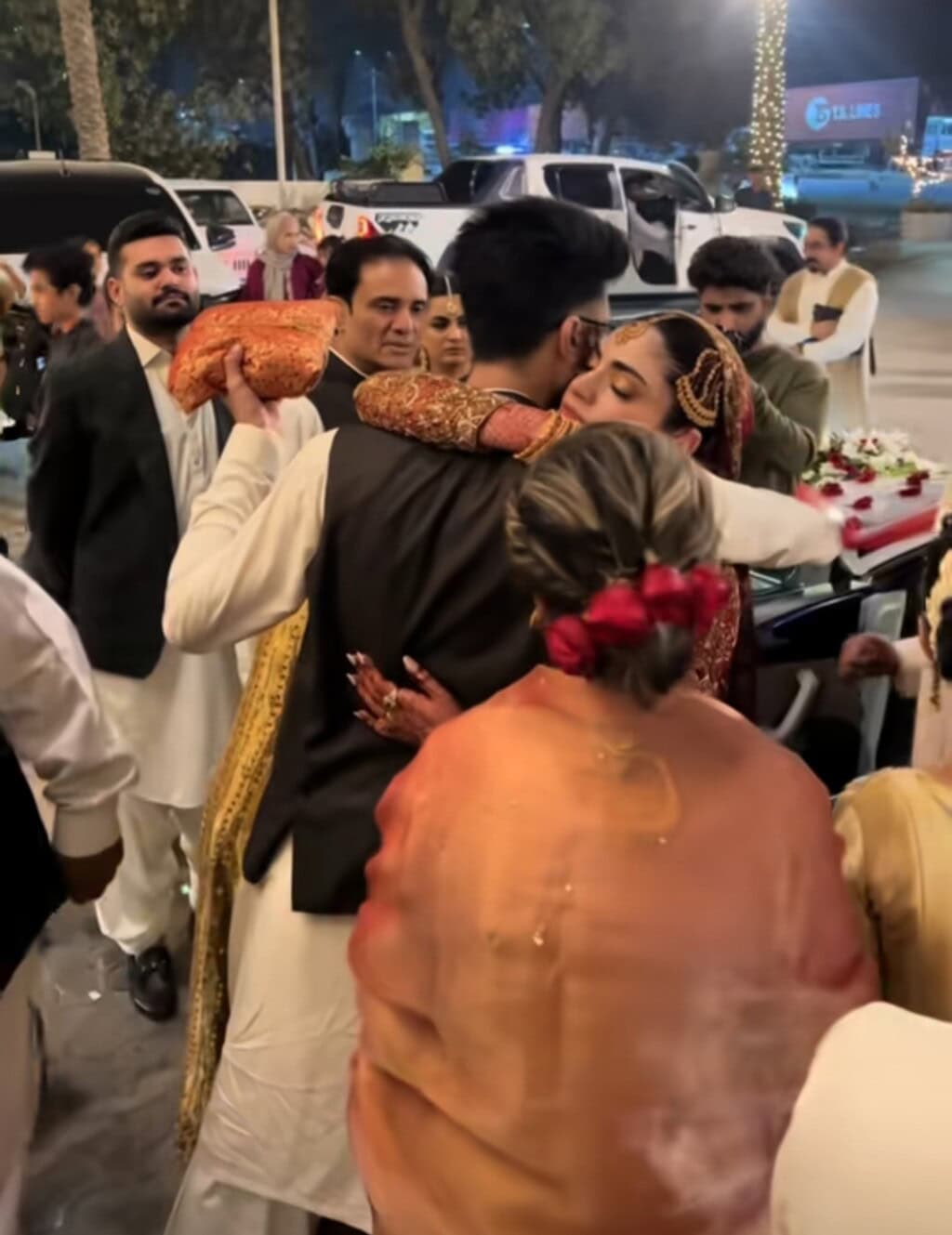 Emotional Glimpses From Salma Zafar Daughter Wedding