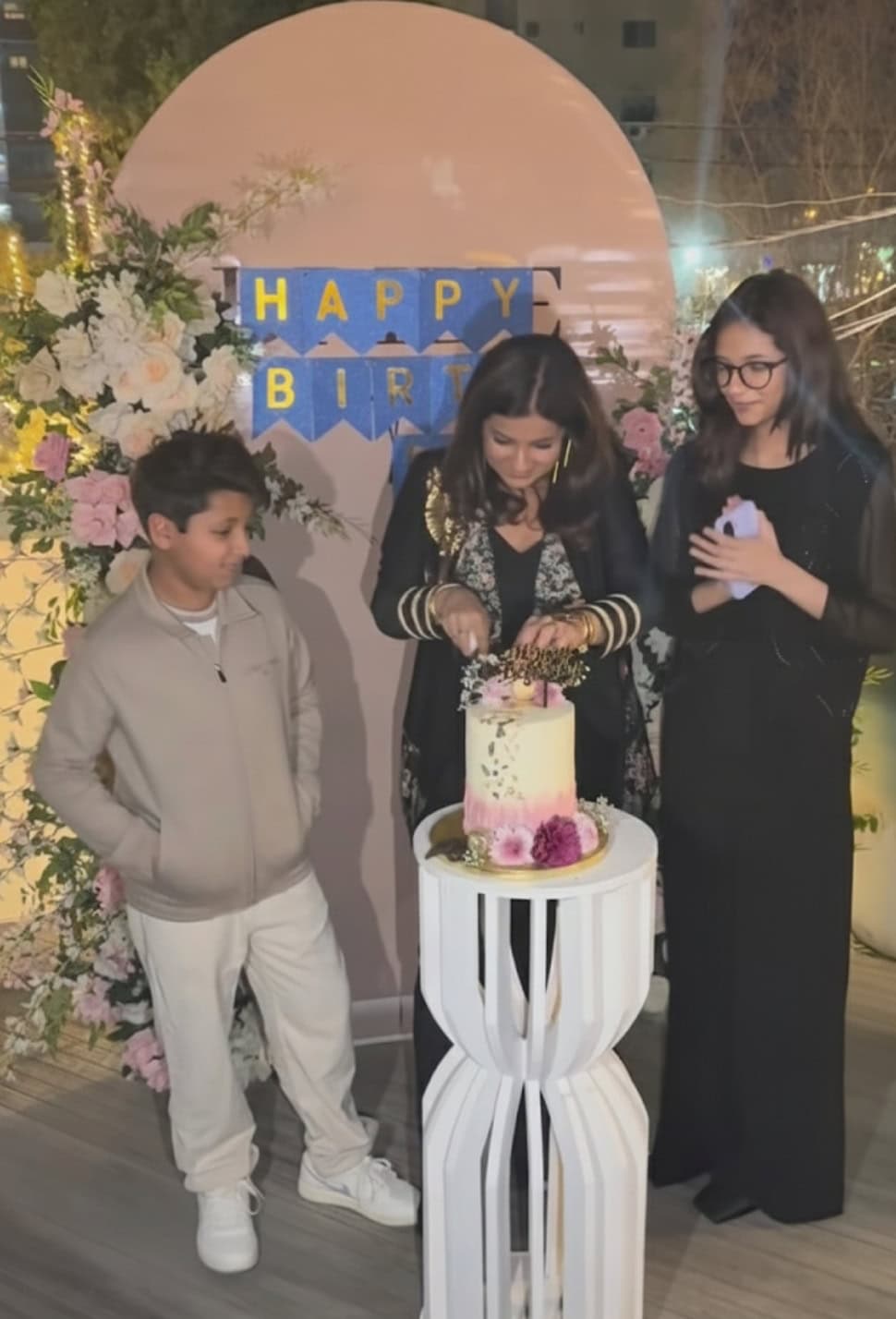 Sana Fahad’s Birthday Celebration Without Fahad Mustafa Sparks Debate
