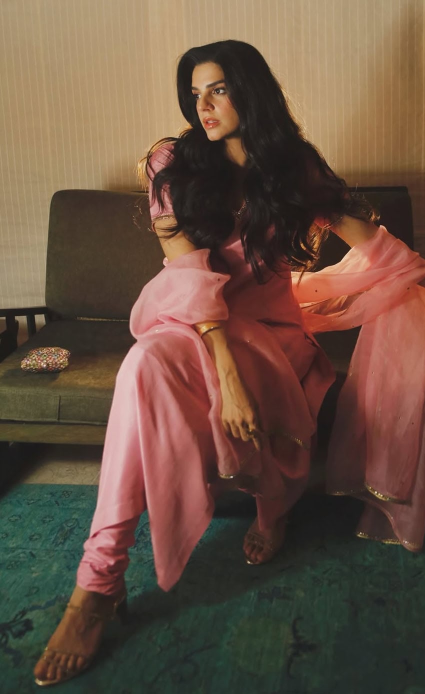 Sanam Saeed’s Post-Pregnancy Fitness and Healthy Hair Secrets