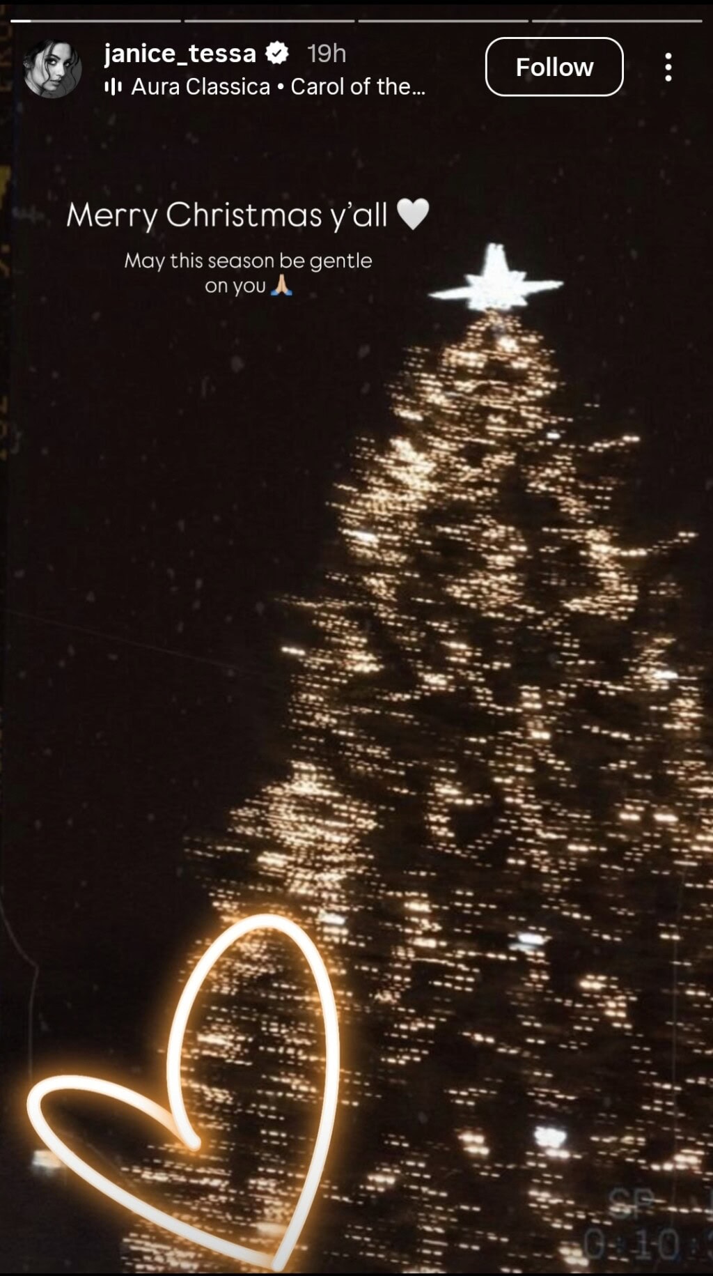 Pakistani Celebrities Celebrate Christmas 2025