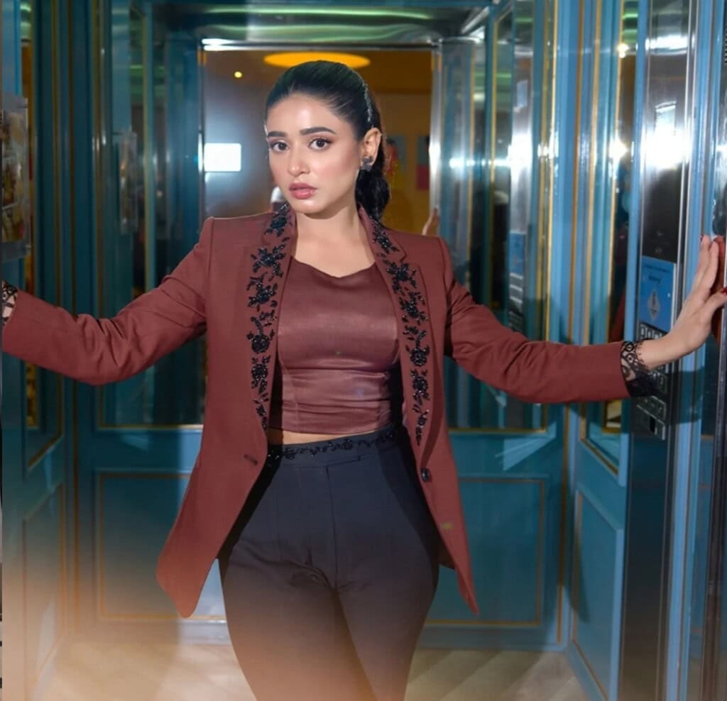Sehar Khan’s Bold Dressing Ignites Backlash