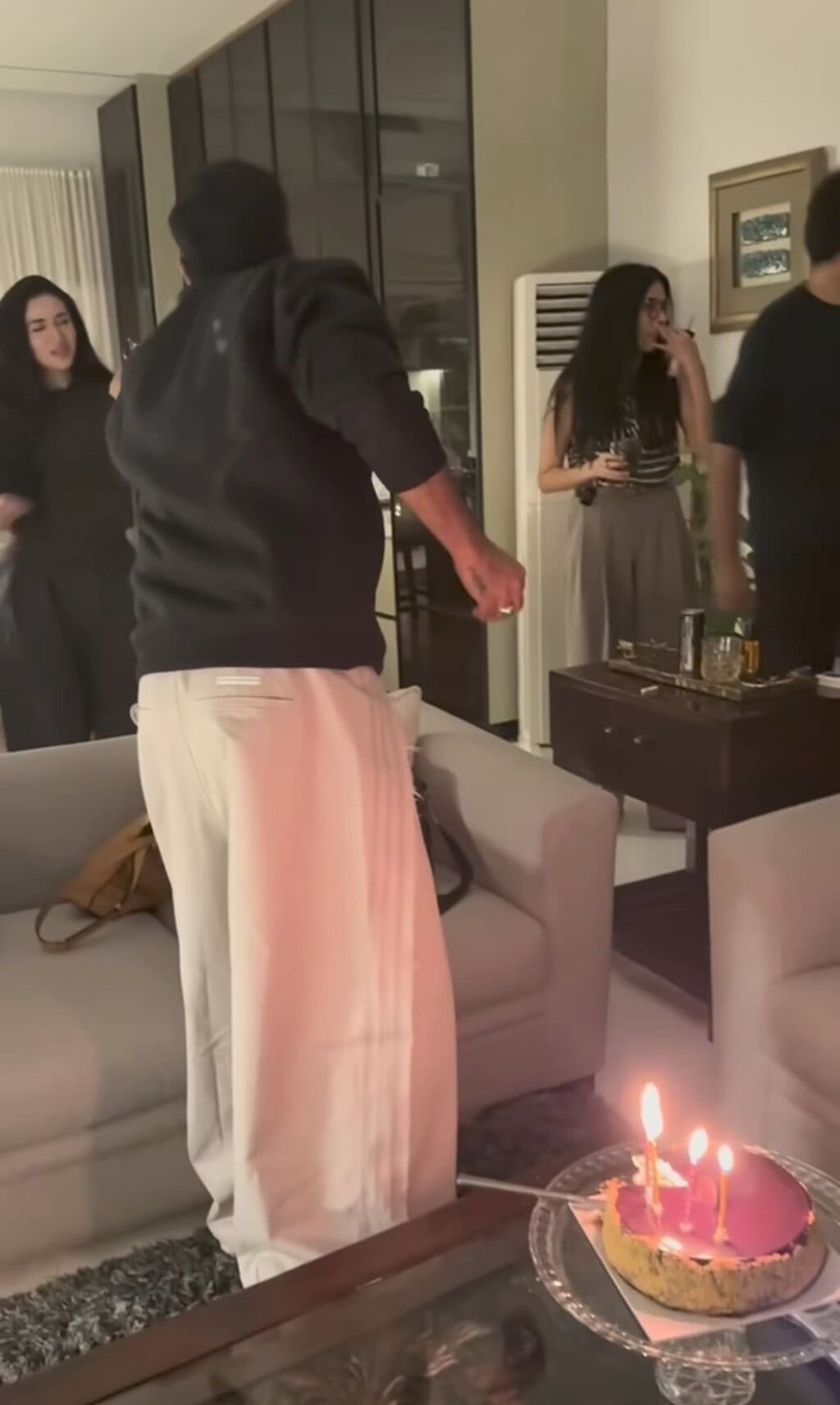 Yasir Hussain Celebrates Birthday with Friends