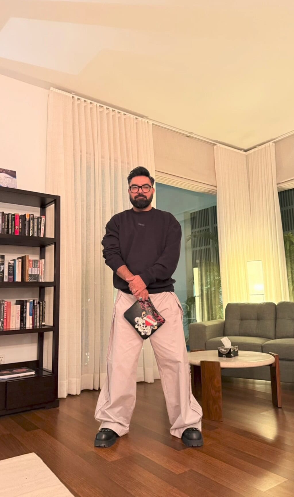 Yasir Hussain Celebrates Birthday with Friends