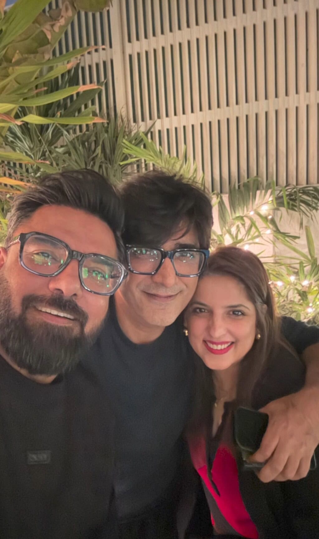 Yasir Hussain Celebrates Birthday with Friends