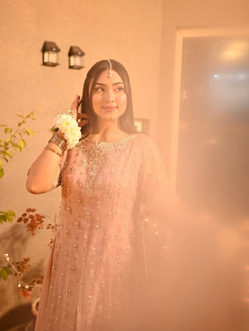 Fairy Tale Famed Amna Youzasaif Baat Pakki Pictures