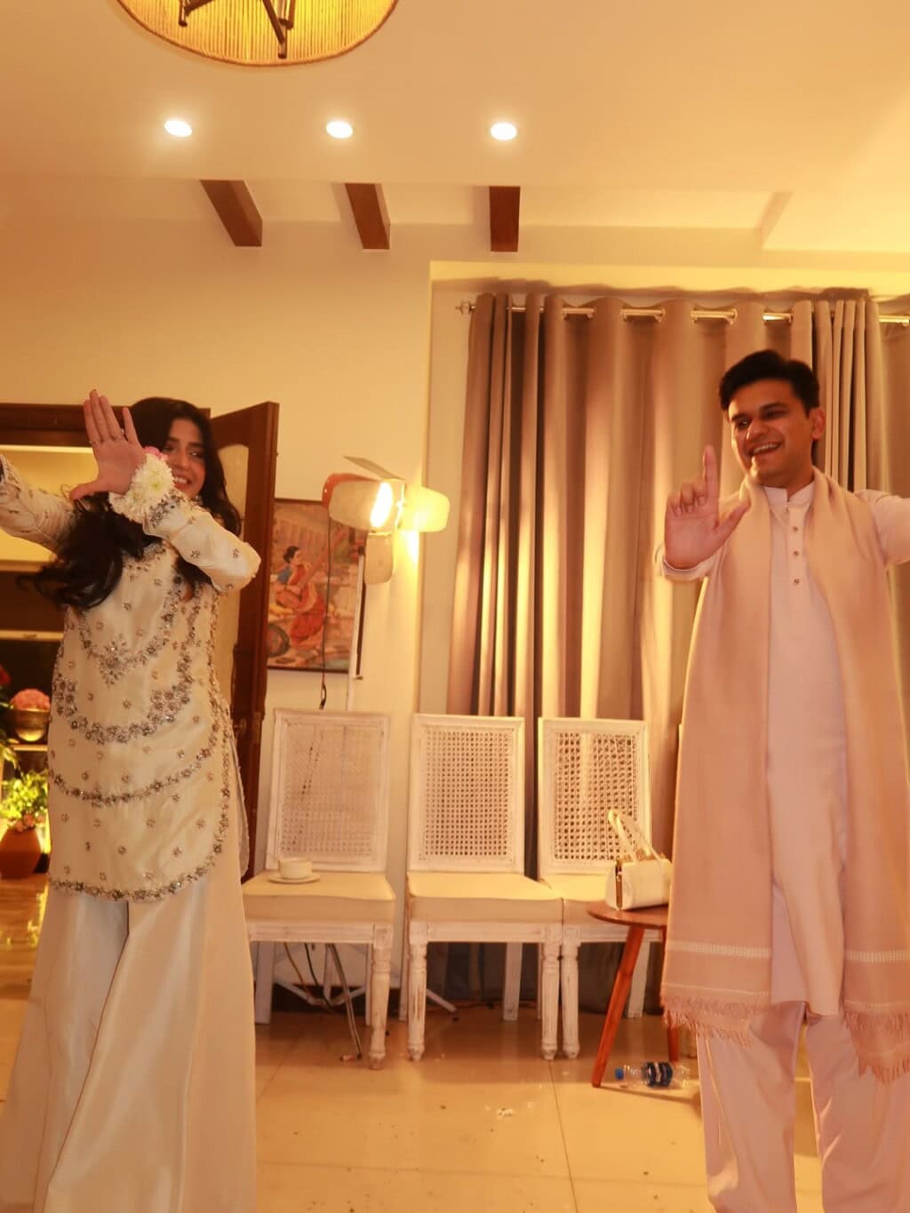 Fairy Tale Famed Amna Youzasaif Baat Pakki Pictures