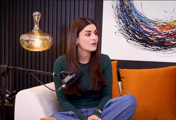 Amna Malik Criticizes Reham Khan