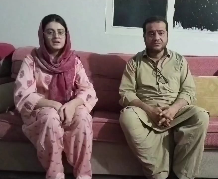 Dua Zehra Visits Manhole Tragedy Victim Ibrahim’s Father