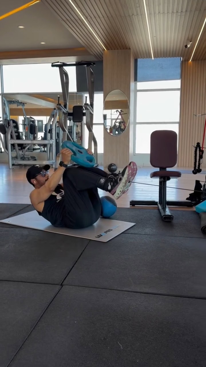 Faysal Quraishi Shares Fitness Routine & Secrets