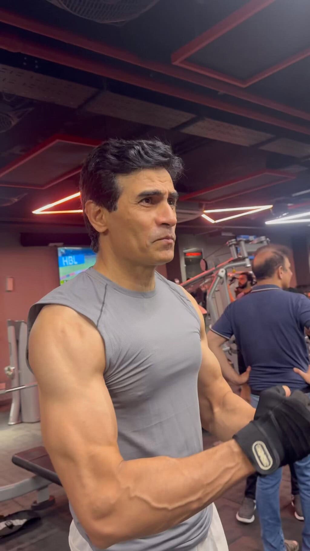 Farhan Ally Agha Impresses Public With Fit Physique