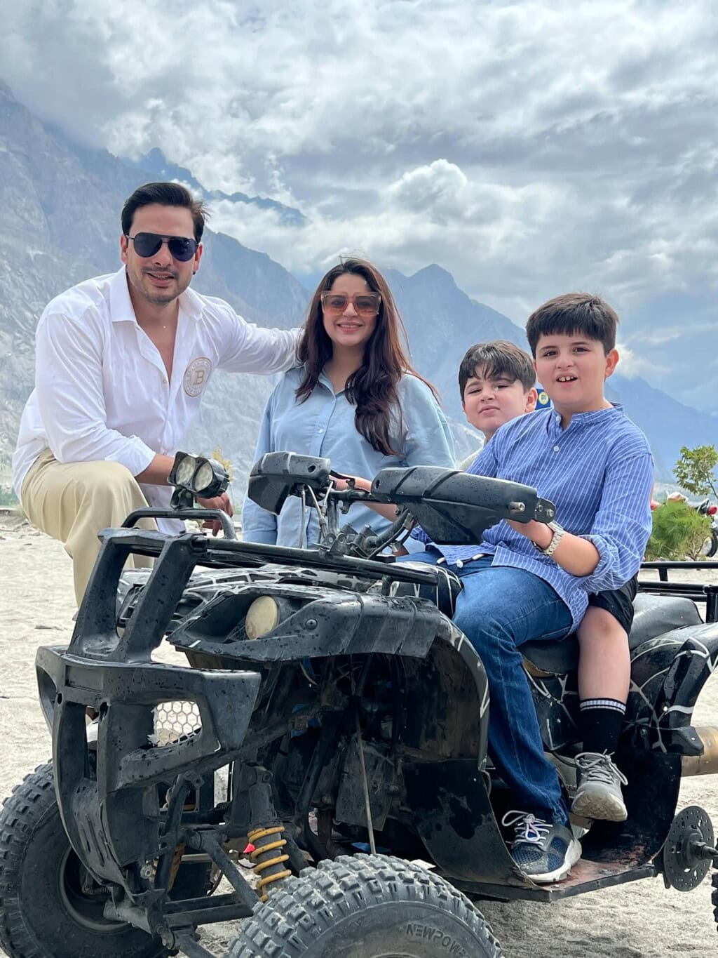 Fatima Effendi & Kanwar Arsalan Bring Baby Daughter Home