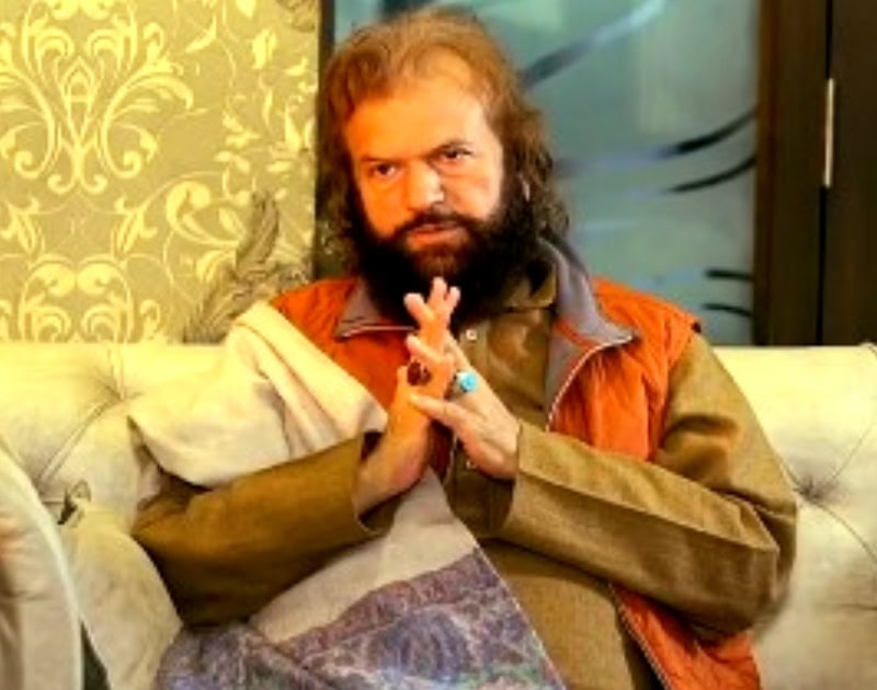 Hans Raj Hans Showers Admiration On Nusrat Fateh Ali Khan