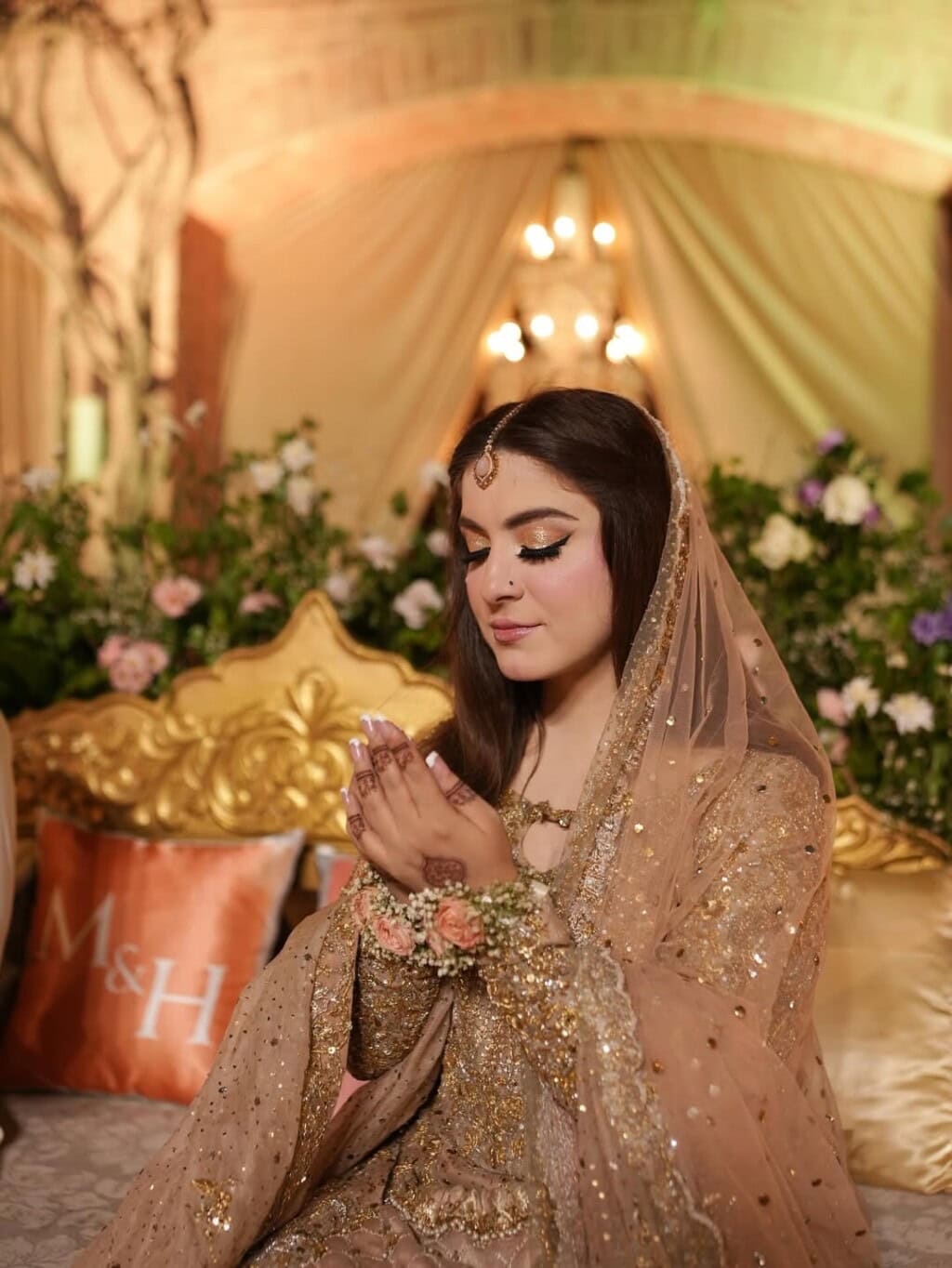 Anchor Hina Niazi Dua E Khair Pictures
