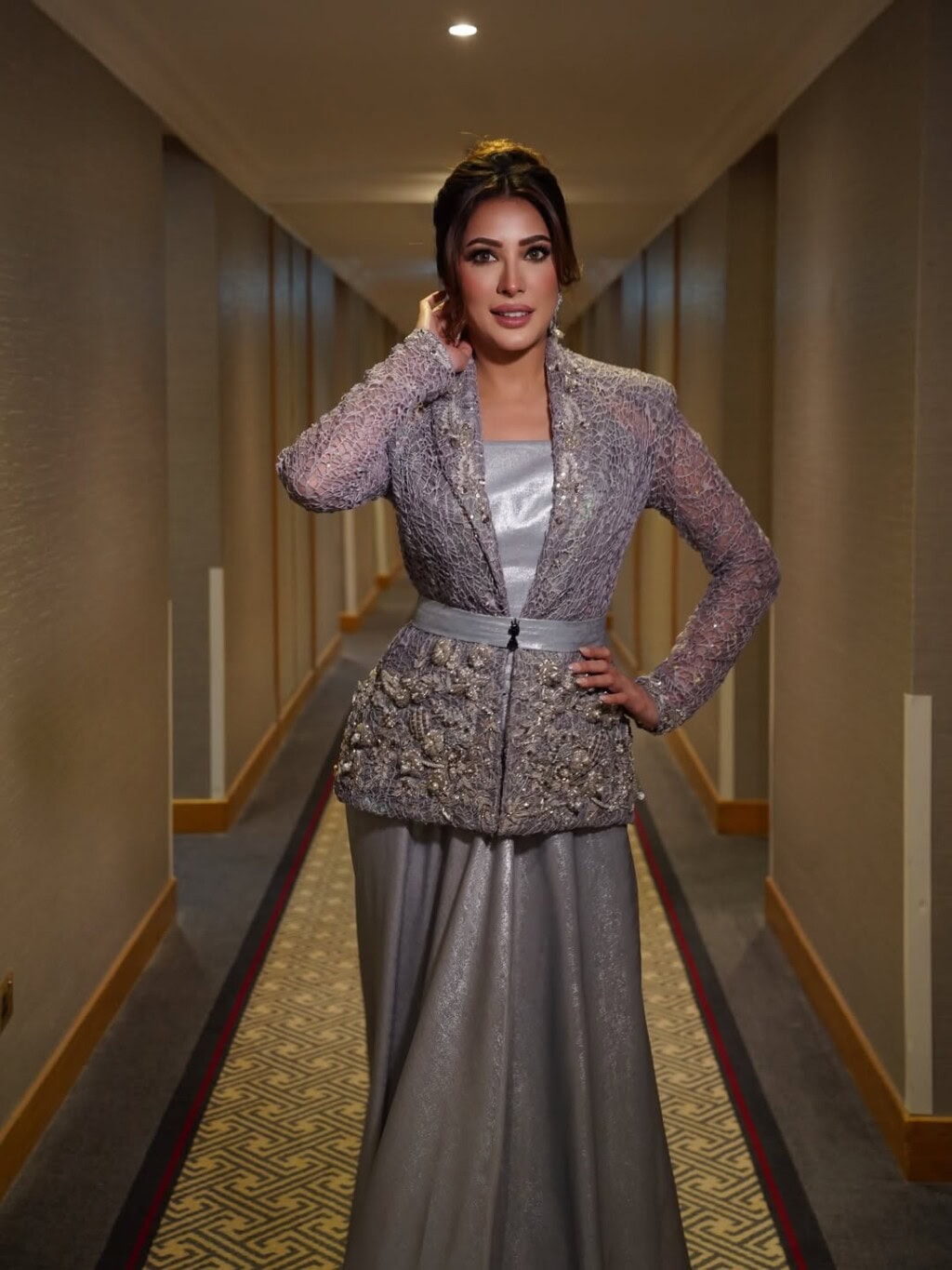 Mehwish Hayat Compares Her Age To Faysal Quraishi & Fahad Mustafa