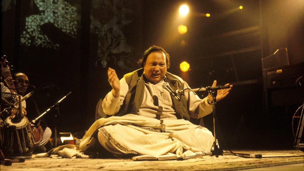 Hans Raj Hans Showers Admiration On Nusrat Fateh Ali Khan