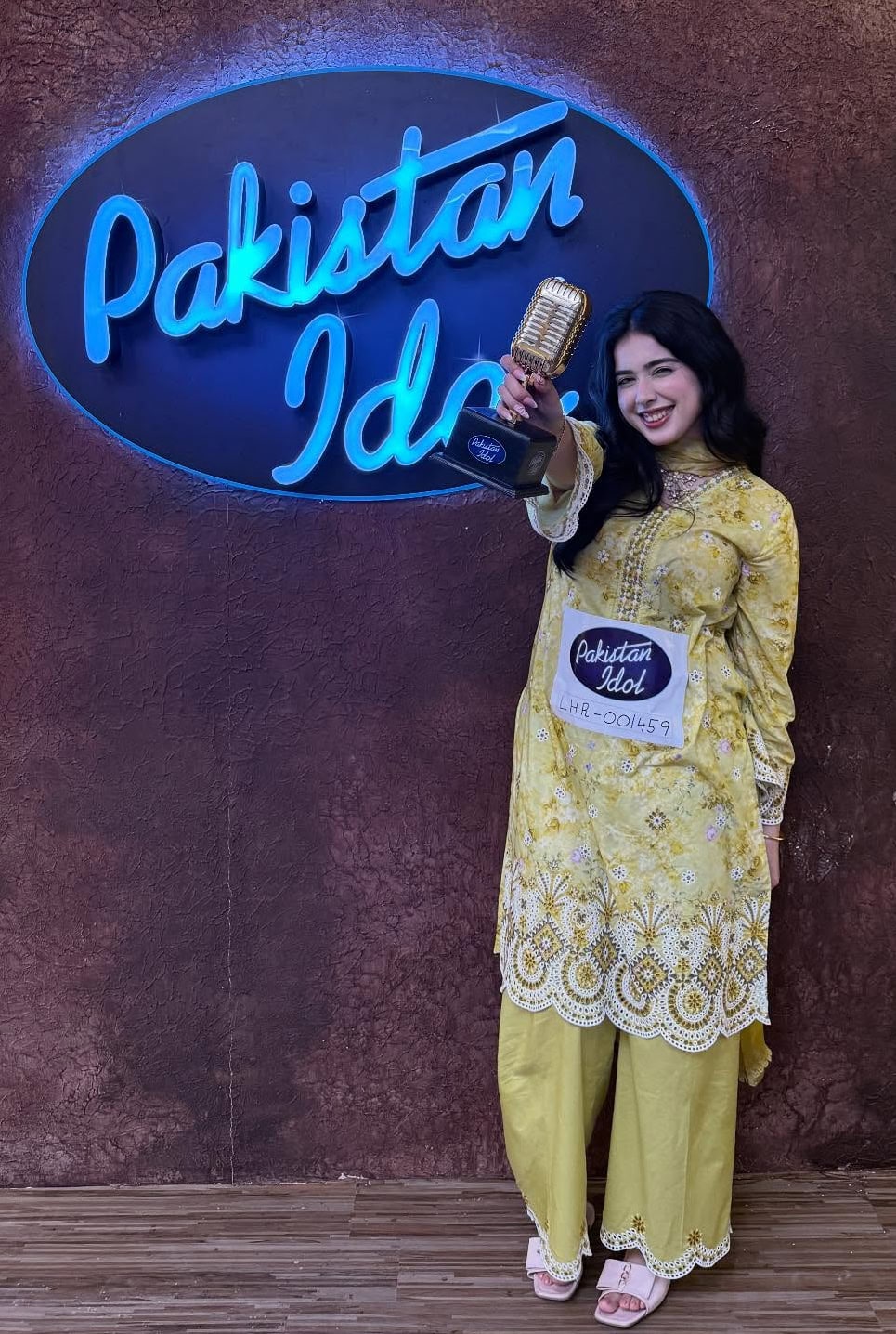Pakistan Idol Contestant Romaisa Tariq Termed Parchi By Public