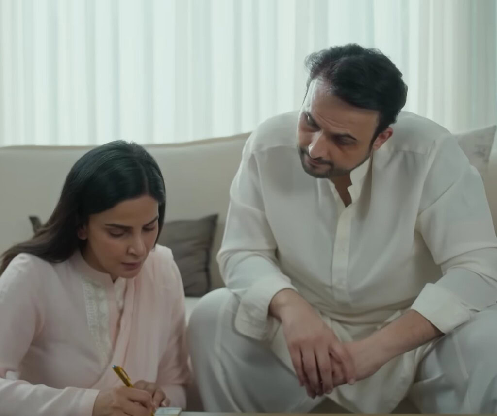 Pamaal Episode 20 – Raza’s Lessons To Malika Elicit Reactions