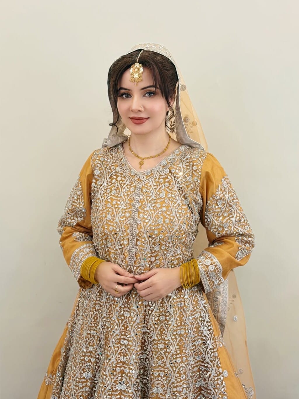 Rabi Pirzada Gets Married – Pictures & Videos