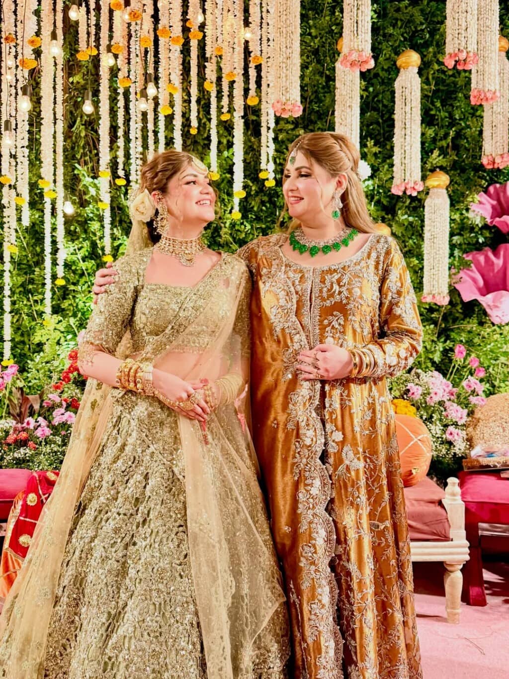Rahat Fateh Ali Khan Daughter Mayon Pictures & Videos