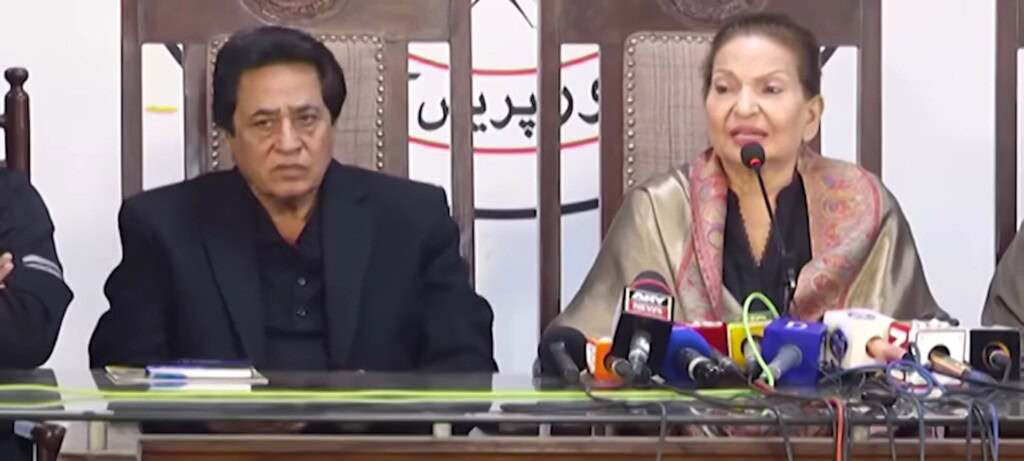 Sangeeta In Tears On Saima Noor Being Threatened & Humiliated