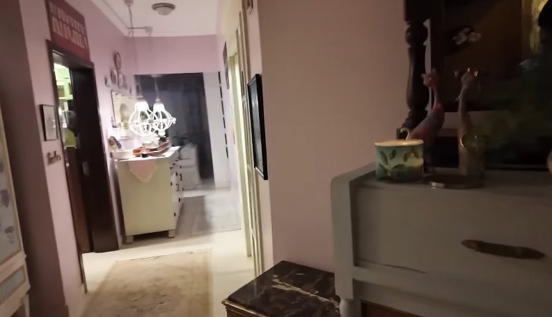 Pamaal Writer Zanjabeel Asim Shah Gives Her Home Tour