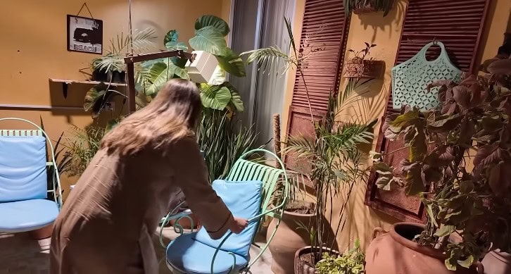 Pamaal Writer Zanjabeel Asim Shah Gives Her Home Tour