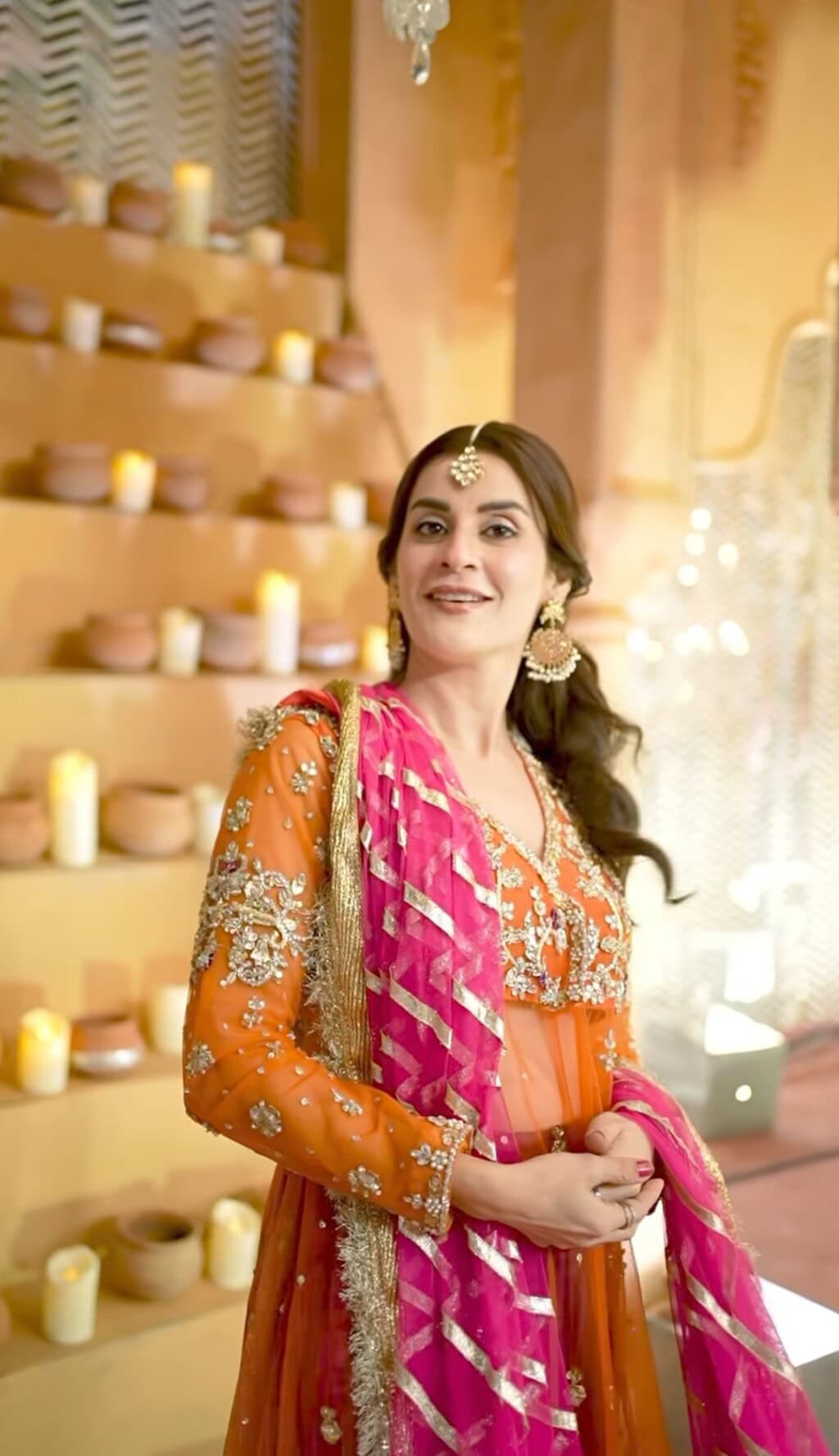 Amna Malik’s Revealing Outfit at a Wedding Raises Eyebrows
