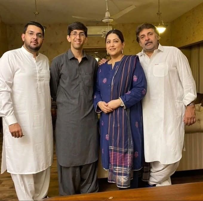 Fazila Qazi Defends Son Zorain Nizamani’s Article